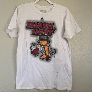adidas men’s medium Miami Heat champion white t shirt vintage